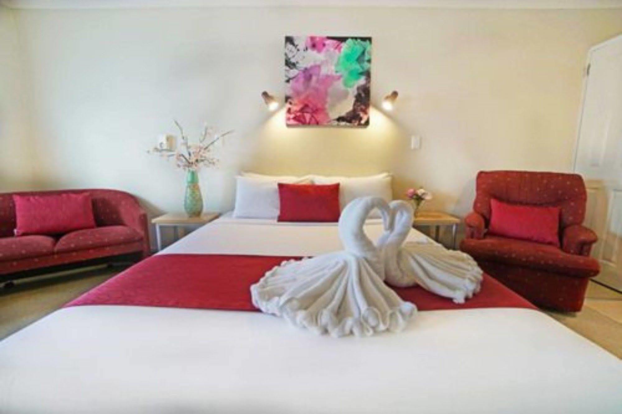 Ashwood Manor Motor Lodge Hamilton Buitenkant foto